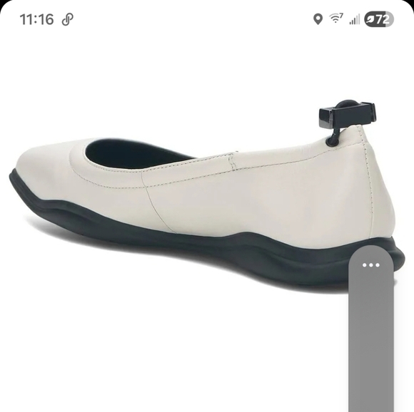 Vince Camuto Bendreta Sport White Pointed Toe Ballet Flats Size 9 NWT Cushioned - Picture 4 of 12